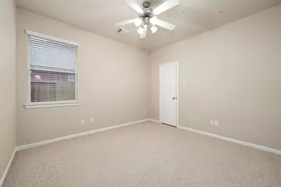 2010 Lincoln Crest Way, Sugar Land, TX 77498 - Photo 30