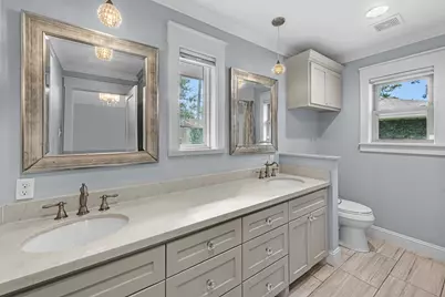 10211 Candlewood Drive, Houston, TX 77042 - Photo 20