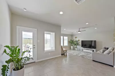 29411 Paytons Park Court, Katy, TX 77494 - Photo 10