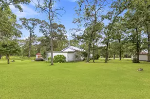 7 Kalyn Rd, Huntsville, TX 77340 - Photo 10