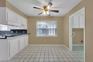 2010 Tucumcari Dr, Houston, TX 77090 - Photo 14