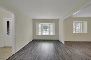 2010 Tucumcari Dr, Houston, TX 77090 - Photo 6