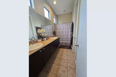 1105 W 21st Street #D, Houston, TX 77008 - Photo 10
