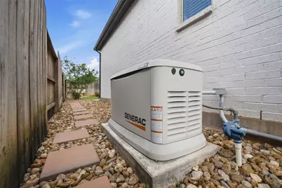 30610 Southern Dewberry Court, Fulshear, TX 77441 - Photo 4