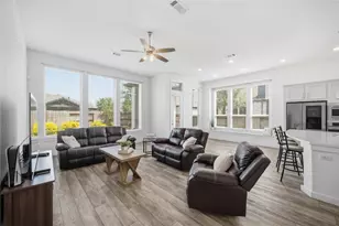 30610 Southern Dewberry Ct, Fulshear, TX 77441 - Photo 8