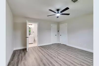 301 N Pecan Drive, Texas City, TX 77591 - Photo 18