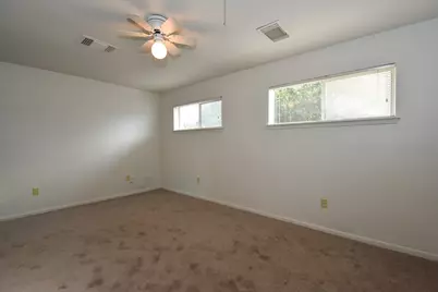 5508 Jessamine Street, Houston, TX 77081 - Photo 28