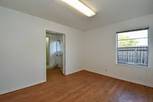 5508 Jessamine St, Houston, TX 77081 - Photo 14