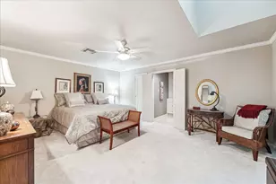 10607 Riverview Dr, Houston, TX 77042 - Photo 16