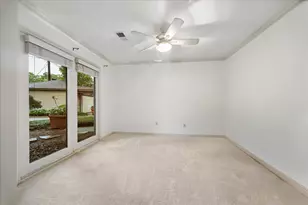 10607 Riverview Dr, Houston, TX 77042 - Photo 18