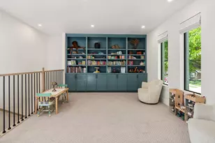 10726 Russett Dr, Houston, TX 77042 - Photo 30