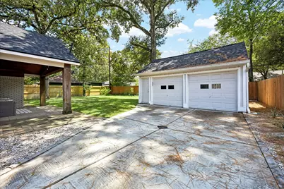 10143 Whiteside, Houston, TX 77043 - Photo 20