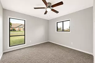 32231 Sandwedge Dr, Waller, TX 77484 - Photo 16
