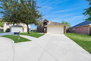 4805 E Columbary Dr, Rosenberg, TX 77471 - Photo 2