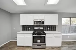 4805 E Columbary Dr, Rosenberg, TX 77471 - Photo 12