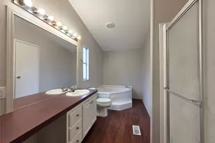 13024 Falling Oak Dr, Willis, TX 77318 - Photo 12