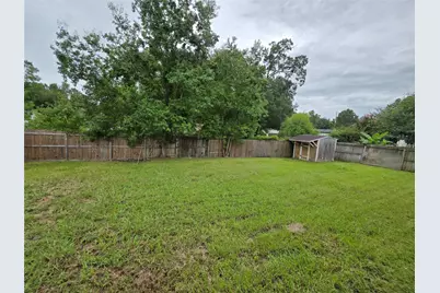 13024 Falling Oak Drive, Willis, TX 77318 - Photo 16