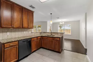 1905 Plum Falls Ln, Pearland, TX 77581 - Photo 12