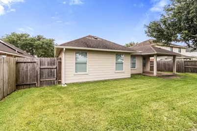 1905 Plum Falls Lane, Pearland, TX 77581 - Photo 28