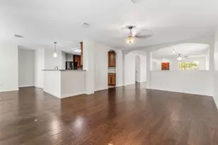 1905 Plum Falls Ln, Pearland, TX 77581 - Photo 8
