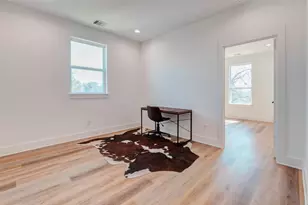 1307 E 27th St, Houston, TX 77009 - Photo 24