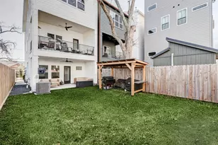 1307 E 27th St, Houston, TX 77009 - Photo 44