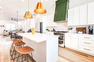 1307 E 27th St, Houston, TX 77009 - Photo 18