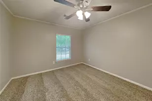 9322 Bayou Bluff Dr, Spring, TX 77379 - Photo 16