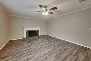 9322 Bayou Bluff Dr, Spring, TX 77379 - Photo 4