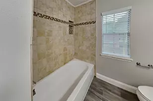 9322 Bayou Bluff Dr, Spring, TX 77379 - Photo 18