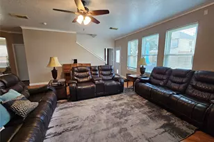 19511 Maywood Falls Cir, Houston, TX 77084 - Photo 10