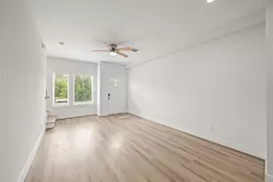 4007 New Orleans St, Houston, TX 77020 - Photo 8