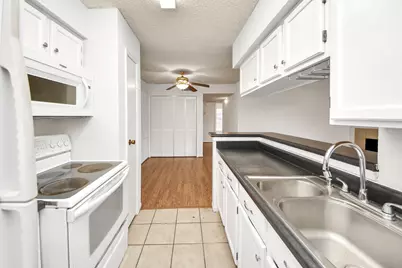 2120 El Paseo Street #405, Houston, TX 77054 - Photo 6