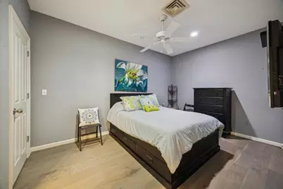 914 Main Street #1204, Houston, TX 77002 - Photo 14