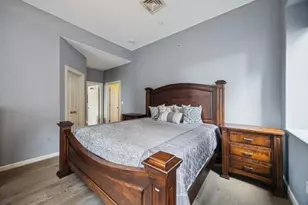 914 Main St, Houston, TX 77002 - Photo 12