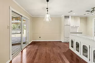 915 Merriman Ct Ct, Friendswood, TX 77546 - Photo 6