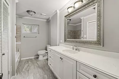 915 Merriman Court Court, Friendswood, TX 77546 - Photo 12