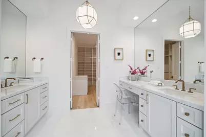 1707 Bayram Drive, Houston, TX 77055 - Photo 10