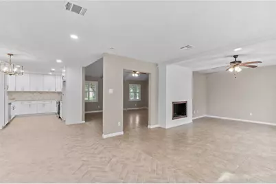 27249 Lana Lane, Oak Ridge North, TX 77385 - Photo 4
