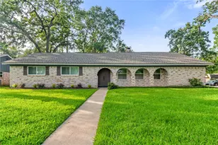 27249 Lana Ln, Oak Ridge North, TX 77385 - Photo 1