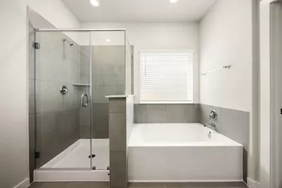 2538 Bay Winds Lane, Baytown, TX 77523 - Photo 16