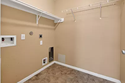 919 Staffordale Manor Lane, Houston, TX 77047 - Photo 12