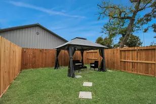7129 Sidney St, Houston, TX 77021 - Photo 40