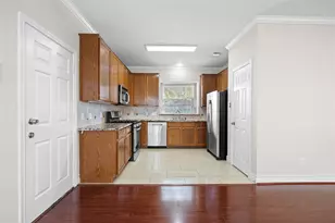 7143 Sun Village Dr, Houston, TX 77083 - Photo 16