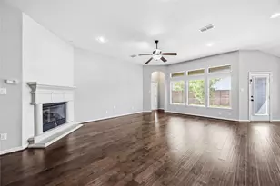 13412 Ravens Park Ln, Pearland, TX 77584 - Photo 4