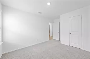 16830 Paintbrush Holw Ln, Houston, TX 77090 - Photo 18