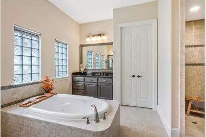 3850 Sundance Hill Lane, Sugar Land, TX 77479 - Photo 26