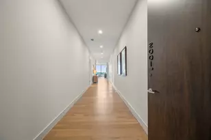 1711 Allen Pkwy, Houston, TX 77019 - Photo 1