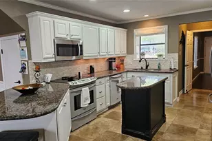 12618 Pelican Blvd, Willis, TX 77318 - Photo 16