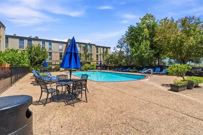 4627 Wild Indigo Street #604, Houston, TX 77027 - Photo 10